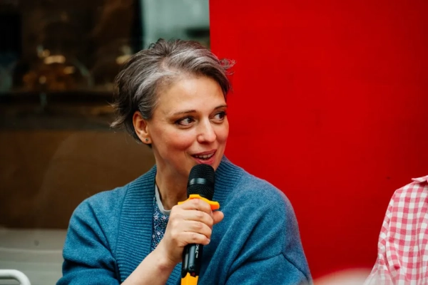 Нелли Уварова: «Все мы, и я в частности, пытаемся существовать «по ситуации» и истинное стремление свое постоянно сдвигаем»