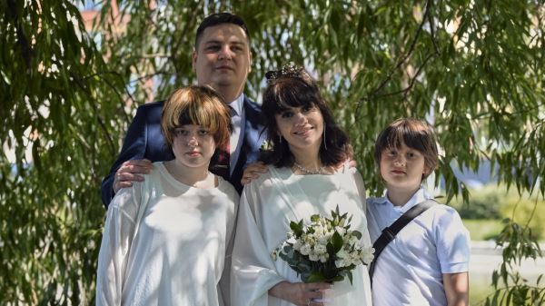Солистка «Ранеток» Аня Руднева вышла замуж в третий раз и опубликовала фото со свадьбы